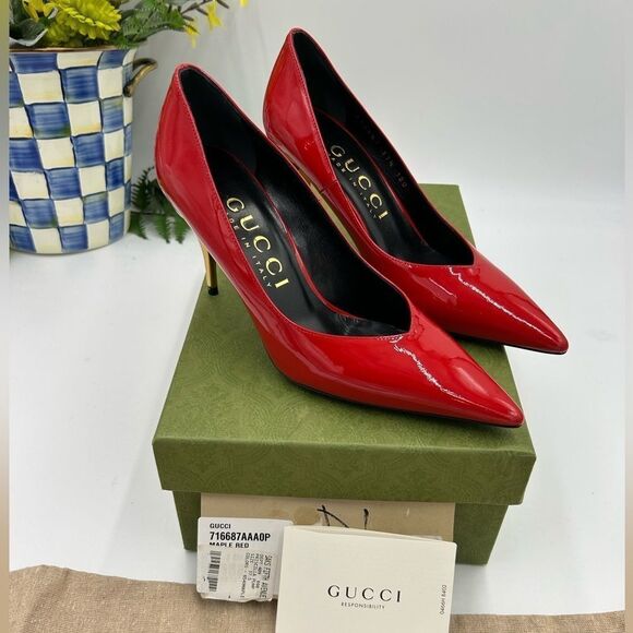 Women’s Gucci red patent leather pumps size 37.5 made in Italy - Picture 1 of 11